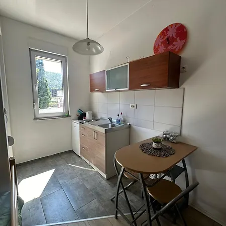 Zrinjski Apartment *